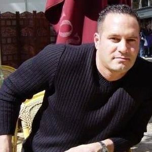 Meet your Posher, Rena